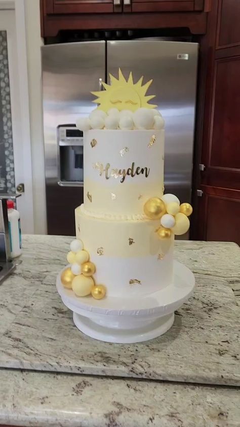 (9)Here comes the sun baby shower cake 🌞 #herecomestheson #herecomesthes... | TikTok Here Comes The Sun Baby Shower Cake, Sun Baby Shower Cake, Here Comes The Son Cake, Here Comes The Son, Shower Themes, Here Comes The Sun, Baby Shower Cake, Shower Cake, Baby Cake