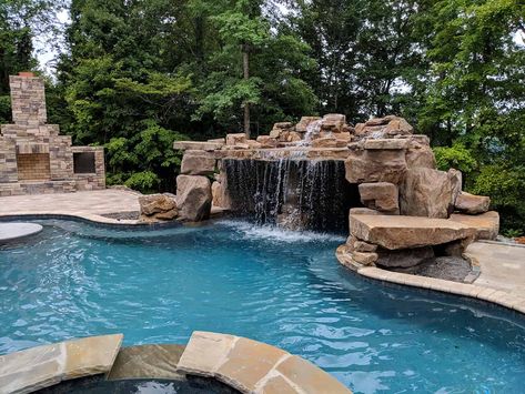 Creative use of RicoRock faux rock castings for a table top at the cave entry and rugged columns holding up a cave ceiling. Deck Swimming Pool, Pool Design Plans, Pools Inground, Pool Patio Designs, Hidden Pool, Amazing Pools, Water Wall Fountain, Freeform Pools, Natural Swimming Ponds