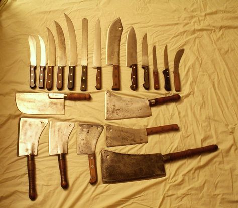 Diy Bag Organiser, Butcher Knife Set, Dog Organization, Kitchen Organization Diy, Butcher Knife, Butcher Shop, Diy Gifts For Boyfriend, Magnetic Knife Strip, Knife Sets