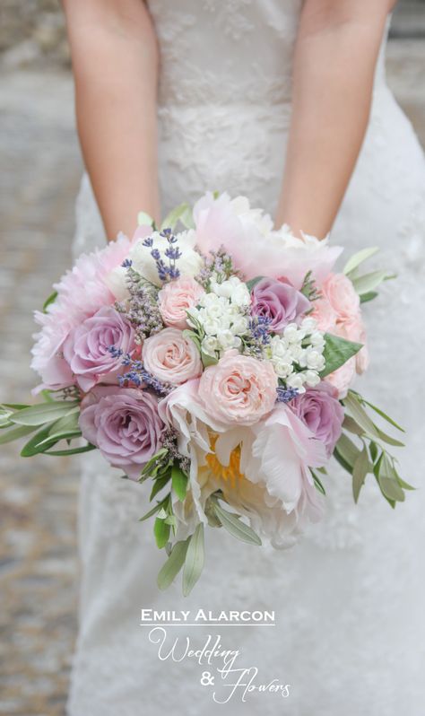 White Blush Lavender Bouquet, Pink Roses And Lavender Bouquet, Pink Purple White Wedding Bouquet, Pink And Lavender Bouquet, Lilac And Pink Wedding Flowers, Pink And Purple Bridal Bouquet, Lavender And Pink Wedding, Bride Bouquet Pink, Bouquet Shapes