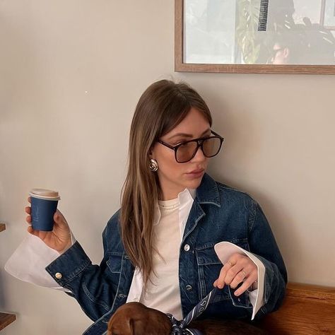 Agnes Pusztai on Instagram: "Denim & Brown. Benny also got the outfit memo so he is debuting on the feed 🤎💙🤎💙 (The third photo is when Joey had enough of my selfie session and took my phone 😤)  • • • •  #darkdenim #denimjacket #colourcombo #brownjeans #browndenim #brownandblue #adidasspezials #dailyoutfitinspo #springoutfitinspo #londonbloggers #ukfbloggers #casualoutfitideas #springootd #popofcolour #aninebingmuse" Brown Denim Outfit, Brown Color Outfit, Dark Denim Jacket Outfit, Brown And Blue Outfit, Summer Palette, Dark Denim Jacket, Brown Denim, Denim Jacket Outfit, Ootd Spring