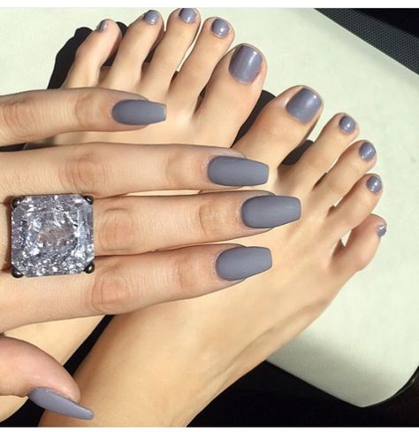 Cement blue color Mani Pedi Combos, Grey Matte Nails, Grey Nail, Matte Nail, Fall Nail Art Designs, Gray Nails, Super Nails, Nails Polish, Ballerina Nails