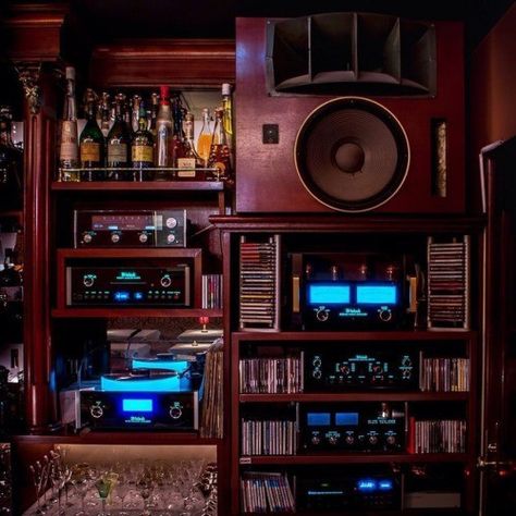 Lp Shelf, Audiophile Room, Hifi Room, Audiophile Listening Room, Dj Room, Home Music Rooms, Vinyl Room, Record Room, Sound Room