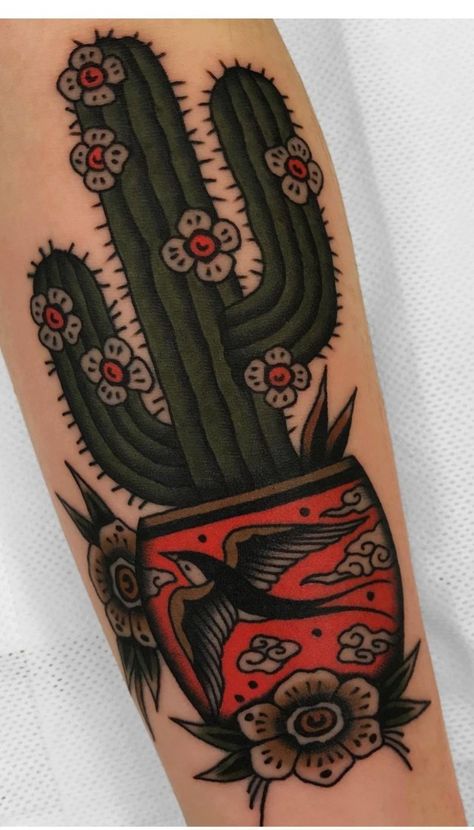 Traditional Tattoos Cactus, Prickly Pear Cactus Tattoo, Traditional Cactus Tattoo, Traditional Cactus, Traditional Tattoo Inspiration, Traditional Tattoo Flowers, Floral Thigh Tattoos, Traditional Tattoo Designs, Tattoo Apprenticeship