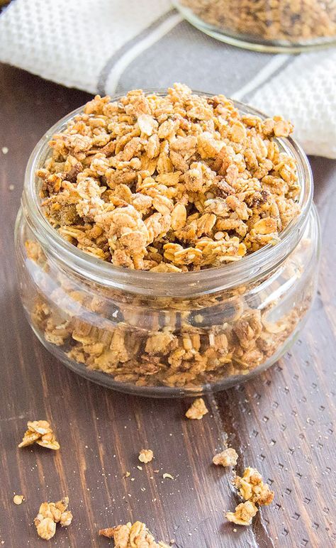 Homemade Granola Recipes: Pear Granola Carrot Cake Granola, Homemade Granola Recipes, Granola Recipe Homemade, Easy Carrot Cake, Crunchy Granola, Granola Healthy, Granola Recipes, Homemade Granola, Super Healthy