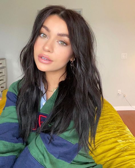 Clothing Line Names, Andrea Russet, Eyes Hazel, Andrea Russett, Dark Brown Eyes, Date Of Birth, American Actress, Celebrities Female, Pretty Woman