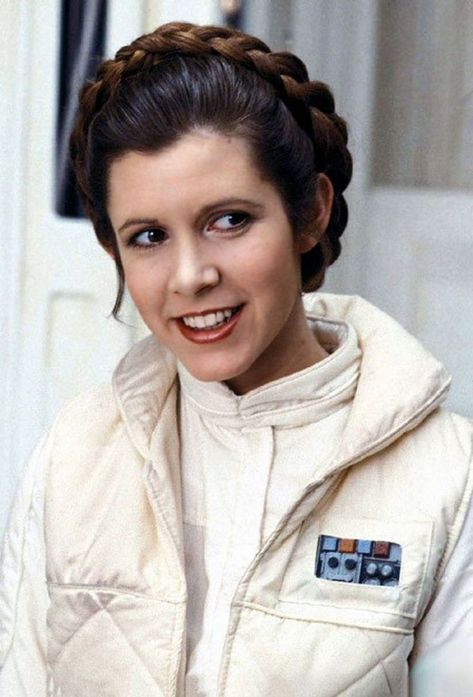 Carrie Fisher was more than just an actress. Not only did she teach girls that they could be heroes, but she was a huge advocate for mental ... Leia Hair, Princess Leia Hair, Carrie Fisher, Princess Leia, Her Hair, Braids, Star Wars, Hair, White