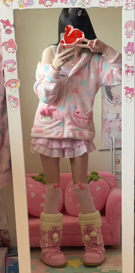 Cutecore Boy Outfit, Fairykei Outfit, Cutegore Outfit, Cutecore Boy, Jojifuku Outfit, My Melody Outfit, Bear Sanrio, Mother Garden, Kawaii Outfit Ideas