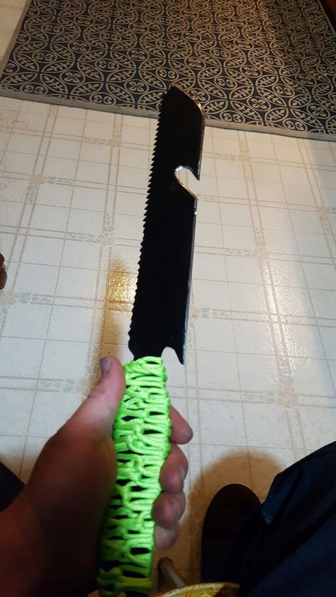 "Zombie Killer" Machete Machetes Tactical, Zombie Knife, Zombie Tools, Zombie Tools Swords, Micarta Knife Handle, Gut Hook Knife, Saw Blades, Zombie, Quick Saves