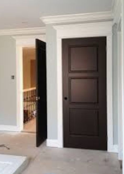 Beautiful dark interior doors Dark Interior Doors, Brown Interior Doors, Interior Door Colors, Rustic Style Furniture, Baseboard Styles, Dark Doors, Oak Interior Doors, Dark Trim, Black Interior Doors