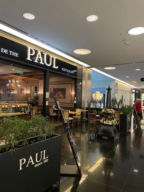 Paul Restaurant Aesthetic, Paul Restaurant, Restaurant Aesthetic, Lifestyle Aesthetic, Broadway Shows, Instagram Profile, Restaurant, Lifestyle, Photo And Video