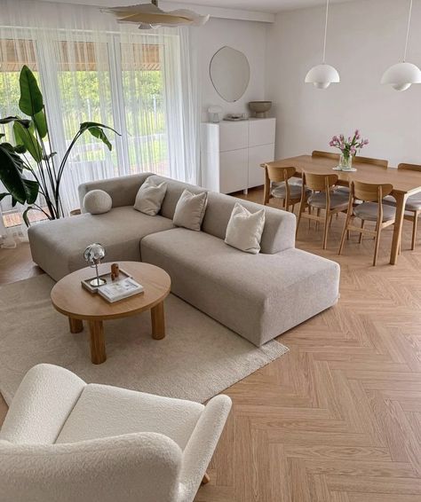 Neutral Studio Apartment, Living And Dining Area, Japandi Living Room, Warm Aesthetic, Simple Living Room Decor, Apartment Hunting, Japandi Living, Studio Office, Minimalist Dining Room