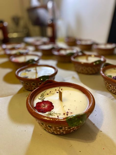 Mexican Cazuelita Candle/gingerbread Scent/soy Candles/mexican - Etsy Mexican Candles Aesthetic, Mexican Candles Decor, Mexican Wedding Party Favors, Mexican Artisan Decor, White Mexican Wedding Decor, Barro Wedding, Wedding Mexican Theme, Mexican House Aesthetic, Mexican Boho Wedding