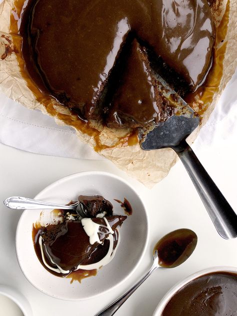 Nigella Sticky Toffee Pudding, Kitchen Colours, Toffee Sauce, Toffee Pudding, Soft Sugar, Bbc Food, Sticky Toffee Pudding, Sticky Toffee, Mary Berry