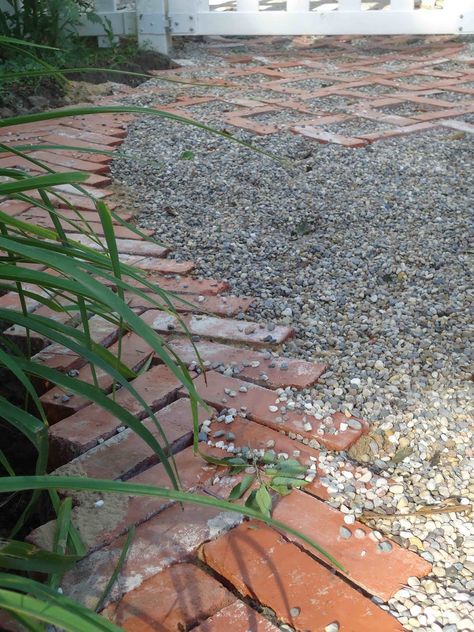 Pea Gravel Patio, Brick Walkway, Patio Flowers, Gravel Patio, Patio Inspiration, Pea Gravel, Indoor Patio, Brick Patios, Pergola Plans