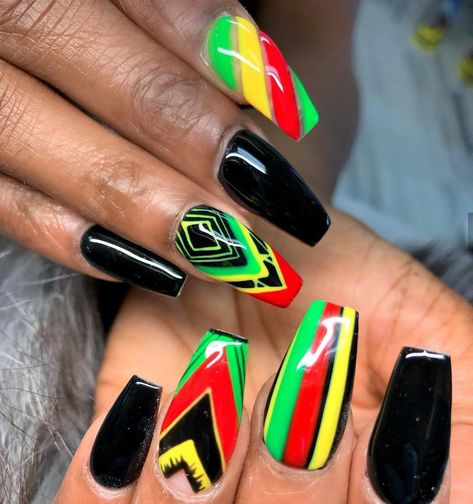 Rasta color nails African Inspired Nail Design, Rasta Nails Acrylic, Jamaican Inspired Nails, Reggae Nails Rasta Colors, Rasta Nails Design, Jamaica Nails Vacations, Jamaica Inspired Nails, Jamaica Nail Designs, Reggae Nails