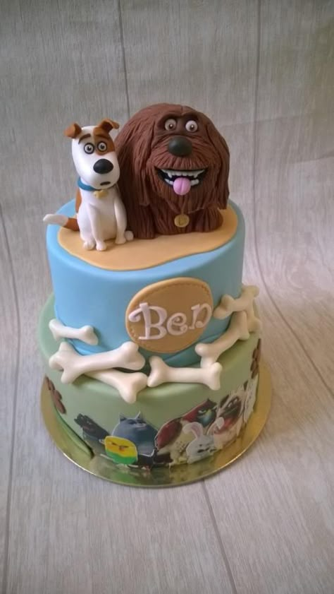 The secret life of pets - Cake by Novanka Secret Life Of Pets Birthday Party, Pets Birthday Cake, Secret Life Of Pets Cake, Dog Bday, Pet Cake, Theme Birthday Cake, Dog Themed Parties, Puppy Cake, Kids Themed Birthday Parties