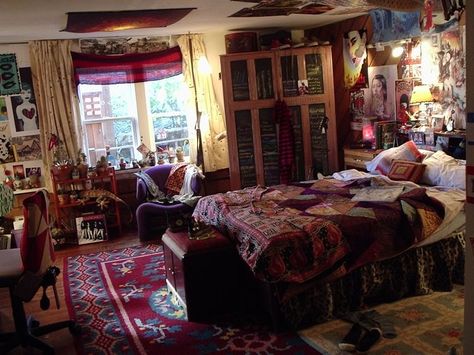 Grunge Bedroom, Interior Vintage, Aesthetic Rooms, Pretty Room, Dreamy Room, Dream Room Inspiration, House Room, Room Inspiration Bedroom, Room Ideas Bedroom