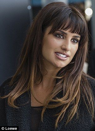 Brunette Fringe, Long Brown Hair, Fringe Hairstyles, Long Hair With Bangs, Penelope Cruz, Haircuts With Bangs, Hair Envy, Grunge Hair, Brunette Hair