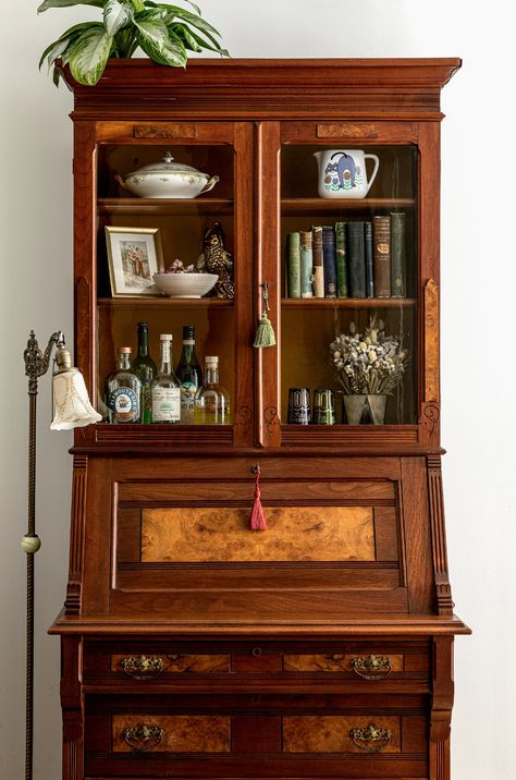 Mixing Modern And Antique Furniture, Herringbone Tile Pattern, Ikea Shelving Unit, Vintage Furniture Antique, Hutch Decor, Brooklyn Apartment, Antique House, Secretary Desks, Antique Interior