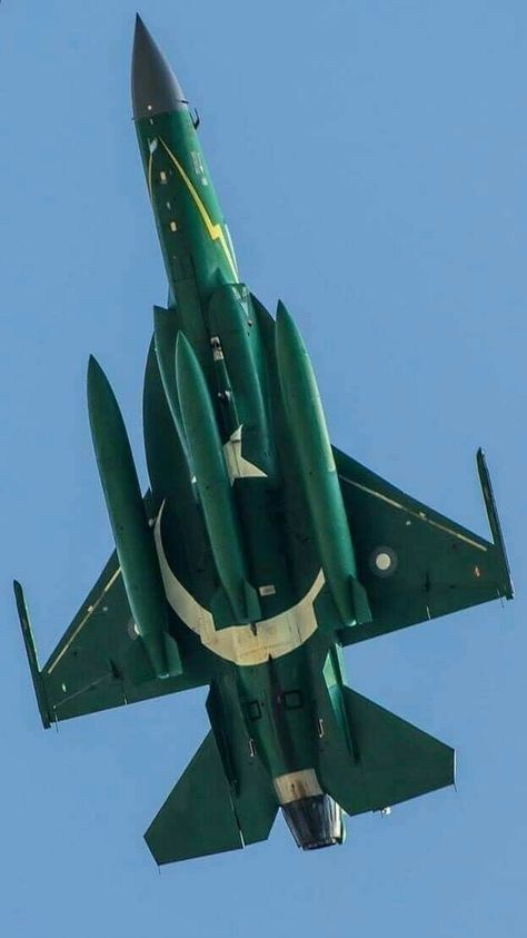 Jf 17 Thunder, Pakistan Flag Hd, Pakistan Flag Images, English Past Papers, Air Force Wallpaper, Roast People, Pakistan Air Force, Pakistan Pictures, Pakistan Defence