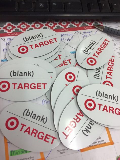 Target ordered blank name badges. So they got Blank name badges Target Employee, Online Shopping Fails, Job Fails, You Had One Job, Nurse Quotes, One Job, Name Badges, Kwanzaa, Nurse Humor