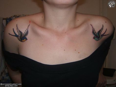 Swallow Tattoo Chest Woman, Sparrow Chest Tattoo Female, Swallow Chest Tattoo Female, Sailor Jerry Swallow Tattoos, Feminine Swallow Tattoo, Swallow Shoulder Tattoo, Swallow Tattoo Shoulder, Traditional Swallow Tattoo, Bird Shoulder Tattoos