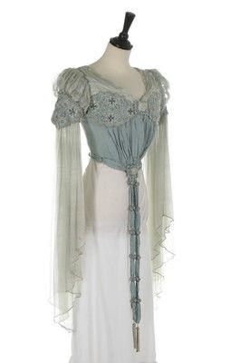 Lot 40 - A Liberty & Co Ltd embroidered and beaded Artistic Dress, Ladies Costumes, Girdle Belt, Belle Epoque Fashion, 1900s Fashion, Chiffon Sleeves, Jeanne Lanvin, Aesthetic Dress, Boned Bodice