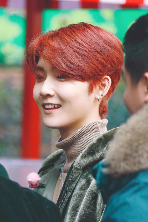 Kevin Moon Red Hair, The Boyz Kevin, Kevin Moon, Twitter Header Aesthetic, Orange Hair, The Boyz, Twitter Header, Red Hair, Thread