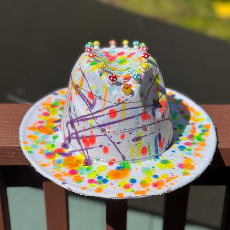 🌈✨ Dive into a world of color with our latest Homaraver creation! Adorned with playful mushroom charms and illuminated by vibrant lights, this hat is a festival must-have. 🍄🎩 Perfect for Burning Man and other spirited gatherings, each hat is a hand-painted celebration of creativity and fun, designed to make you shine from sunrise to sunset. 🌅🌟 👉 Swipe to see how this hat transitions beautifully from day to night. Don’t forget, each piece is handmade and one-of-a-kind! 🛒 Ready to light up y... Festival Must Haves, Day To Night, To Night, World Of Color, Burning Man, A World, Light Up, Diving, Must Haves