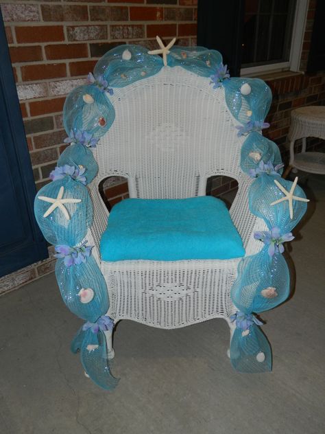 Nautical Baby Shower Decorations, Baby Shower Chair, Baby 2024, Babby Shower, Valentine Centerpieces, Mermaid Kids, Party Chairs, Sea Baby Shower, Prince Baby Shower