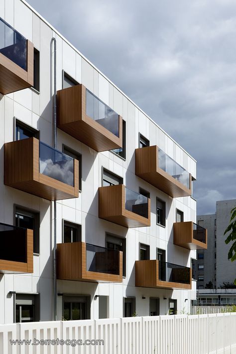 Stylish Balconies Become Integral Parts Of Their Building’s Facade Balcony Design Architecture, Building Facades, Unconventional Design, Design Strategies, Facade Architecture Design, Hotel Room Design, Apartment Architecture, Basement Bar, Building Facade