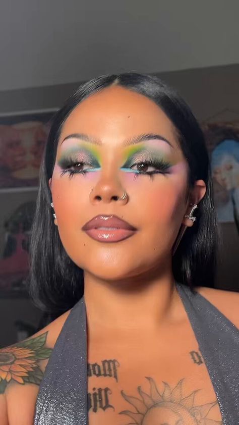 virgo mari (@mariasgolden) on X Colored Eyebrows, Exotic Makeup, Glam Aesthetic, Makeup For Black Skin, Brown Skin Makeup, Glam Makeup Look, Dope Makeup, Stunning Makeup, Makeup Eye Looks