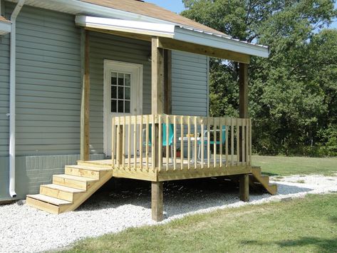 Side Porch Ideas, Mobile Home Steps, Metal Roof Cost, Manufactured Home Porch, Small Backyard Decks, Front Porch Steps, Mobile Home Exteriors, Porch Remodel, Porch Addition