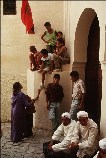 Morocco , Fez 1994 Yemen Sanaa, Morocco Aesthetic, Moroccan Aesthetic, Fez Morocco, Moroccan Culture, In Another Life, Arabian Nights, Weird Creatures, African Countries