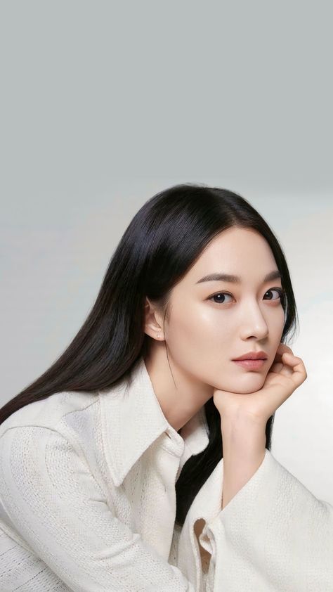 Shin Min Ah Wallpaper, Shin Min Ah Photoshoot, Shin Min Ah Fashion, Eyes Reference, Shin Min Ah, Bae Suzy, Beauty Art, How To Look Classy, Korean Actors