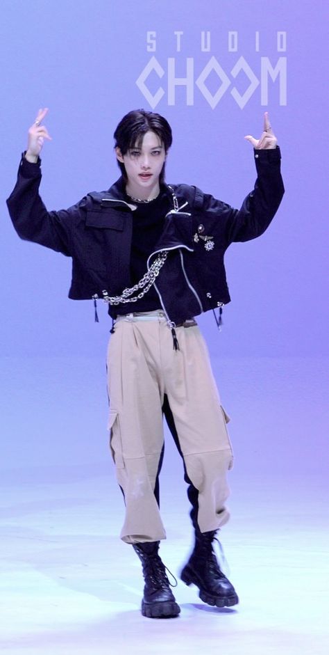 Felix Skz Outfit Inspired, Felix Outfits Inspired, Felix Stage Outfits, Felix Inspired Outfits, Straykids Outfits Inspired, Felix Outfits, Felix Outfit, Skz Fits, Skz Outfits