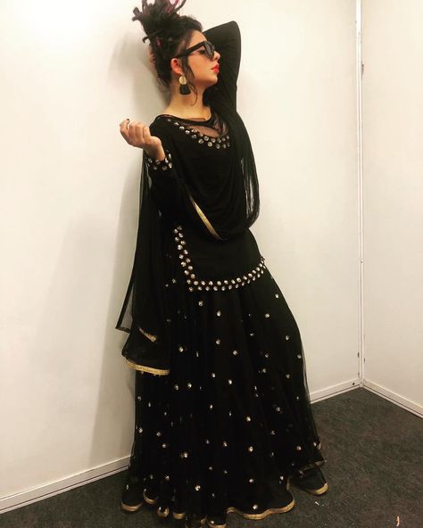 Image may contain: 1 person, standing Womens Black Suit, Black Suit Outfit, Jasmine Sandlas, Sarara Dress, Rayon Kurti, Suit Outfit, Punjabi Outfits, Indian Designer Suits, Outfit Work