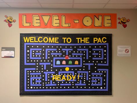 Pacman Theme Classroom, Pacman Bulletin Board Ideas, Pacman Bulletin Board, Pac Man Bulletin Board Ideas, Level Up Bulletin Board, Gaming Classroom Themes, Meet Our Team Bulletin Board Ideas, Pac Man Bulletin Board, Board Game Bulletin Boards