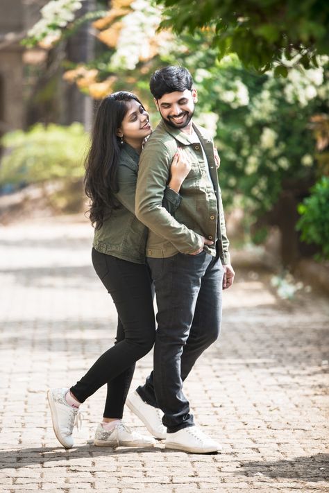 #Thakurphotograpy.... ... . . . #pre-wedding shoots #pre-wedding photo #story #Photography #preweeding #Goancouple #post-wedding Goa #Wedding #mom ment #Memories #coupleshoots #shootidea #Photography #couples in love❤️ #Preweeding #goaprewedding #beachshoot #Thakurphotography #Goa #india . . . For Bookings & enquiries Kindly Dm or Call us on. +918552970423 Simple Pre Wedding Shoot Ideas, Pre Wedding Goa, Pose For Pre Wedding Shoot, Dresses For Pre Wedding Shoot, Lv Photoshoot, Copal Pic, Creative Pre Wedding Photoshoot Ideas, Pre Wedding Shoot Ideas Outfit, Pre Wedding Photoshoot India