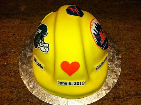 Construction "hard hat" grooms cake with jets and mets "stickers" master chief helmet Lincoln Birthday, Grooms Cake, Clever Crafts, Food Cakes, Custom Cakes, Just Amazing, Bday Party, Cake Cookies, Cake Ideas