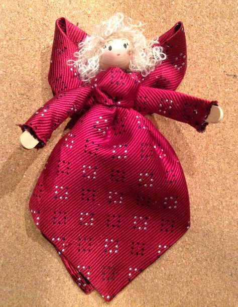 Angel Ornament/Doll from a Man's Tie Neck Tie Projects, Old Neck Ties, Ties Crafts, Diy Necktie Projects, Mens Ties Crafts, Neli Quilling, Necktie Crafts, Tie Ideas, Old Ties