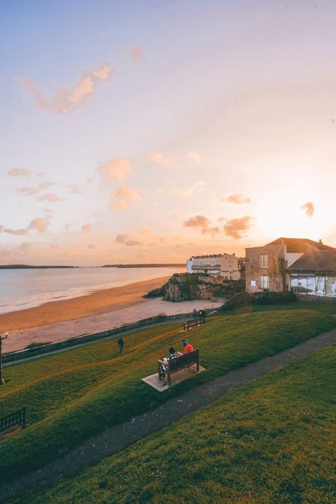 Sunset in Tenby, stunning villages and towns in the UK. Wales. British coast. British beach Summer Asethic, Beach Town Aesthetic, Tenby Wales, British Beach, Photography Gcse, Sea Town, Uk Beach, Summer Plan, British Holidays