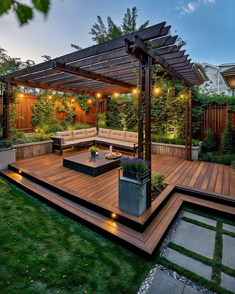 Triangular Patio Ideas, Large Backyard Ideas On A Budget, Gazebo Design Outdoor, Gazebo Ideas Backyard, Beautiful Pergola, Diy Gazebo, Pergola Ideas, Backyard Gazebo, Backyard Renovations