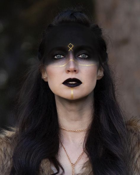 Norse Heathenism, Nordic Costume, Nordic Sisterhood, Pagan Makeup, Viking Face Paint, Warrior Makeup, Viking Makeup, Halloween Makeup Witch, Fantasy Ball