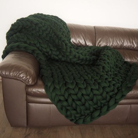 Green Blanket Chunky Knit Blanket Green Throw Blanket Boho | Etsy Australia Bulky Knit Blanket, Super Chunky Blanket, Knit Decor, Chunky Blankets, Giant Knit Blanket, Boho Throw Blanket, Chunky Knit Throw Blanket, Arm Knitting Blanket, Green Throw Blanket