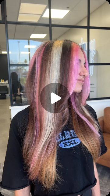 CAT💋GILBERT, ARIZONA HAIRSTYLIST on Instagram: "Lets do chunky highlights: Neapolitan hair💗🍨🤎🍧🤍
Colored using @dangerjonescreative 🤩
This has got to be one of my favorite looks ive ever done. Thank you Elanna for being such a rockstar and letting me have some creative freedom💓 i love this twist on such a timecapsuled look. Who is next😍💝
Protected with @k18hair 
Lifted with @schwarzkopfusa 
Styled with @aiirprofessional 
•••
#schwarzkopf #schwarzkopfusa #k18 #k18hair #k18results #blonde #blondehair #chunkyhighlights #alt #stylist #extensions #gilberthair #gilberthairstylist #arizonahair #arizonahairstylist #mesahair #mesahairstylist #dangerjones #dangerjonescreative #freshcolor #freshcut #hairtransformation #pinkhair #hairappointment #igora #igoraroyal #brownhair #brunette #aiirpr Neapolitan Hair Color, Neopolitan Hair Highlights, Neapolitan Hair, Chunky Highlights, Cream Hair, Gilbert Arizona, Who Is Next, Hair Colour Ideas, Hair Appointment