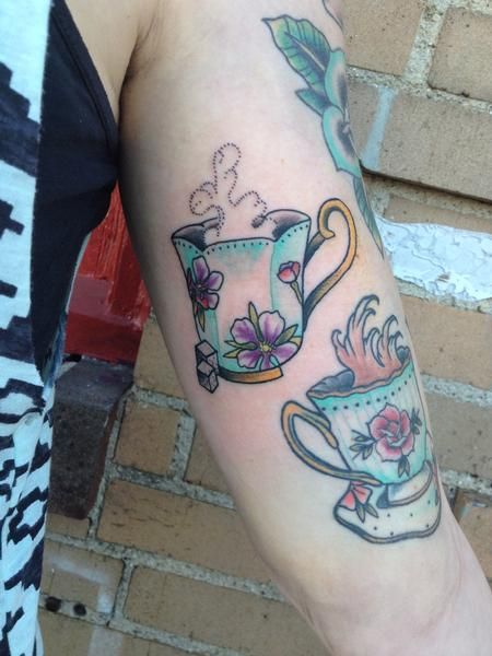 Asia Rain - Tea Cups Tea Cup Tattoos, Tattoos Traditional Old School, Tea Cup Tattoo, Tattoos Traditional, Cup Tattoo, Tea Cup Cake, Lotus Tea, Traditional Tea, Traditional Tattoo Design