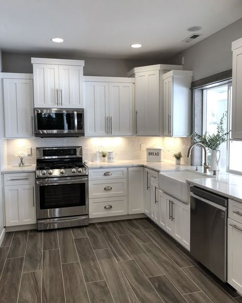 Great color scheme even though there is a lot of white. Doesn't feel too white Latest Kitchen Designs, White Kitchen Design, Kitchen Redo, Kitchen Decoration, Remodels, Kitchen Remodel Idea, White Cabinets, Design Case, Diy Kitchen