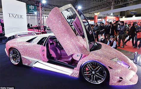 Pink Lamborghini, Katt Grejer, Lamborghini Logo, Aventador Lamborghini, Aston Martin Vanquish, New Sports Cars, Lamborghini Veneno, Lux Cars, Spa Water